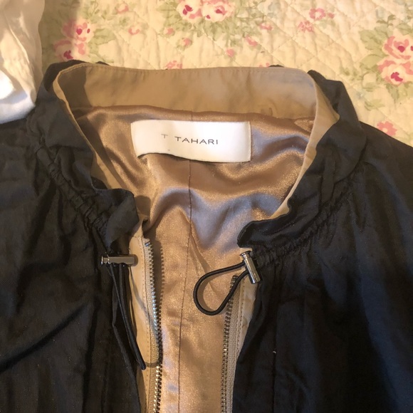 Jackets - Picture 2 of 7